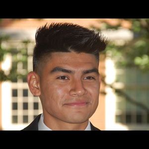 Meet your Posher, Daniel